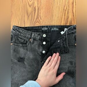 Old navy size 4 OG straight Jean shorts black